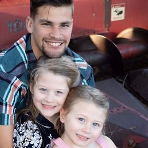 Meet your Posher, Angie